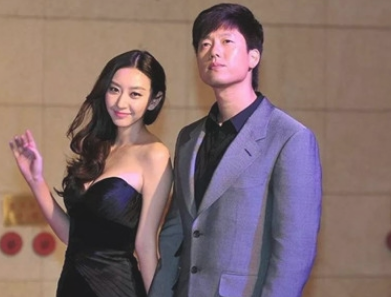 凌潇肃老婆撞脸朴灿烈是什么梗